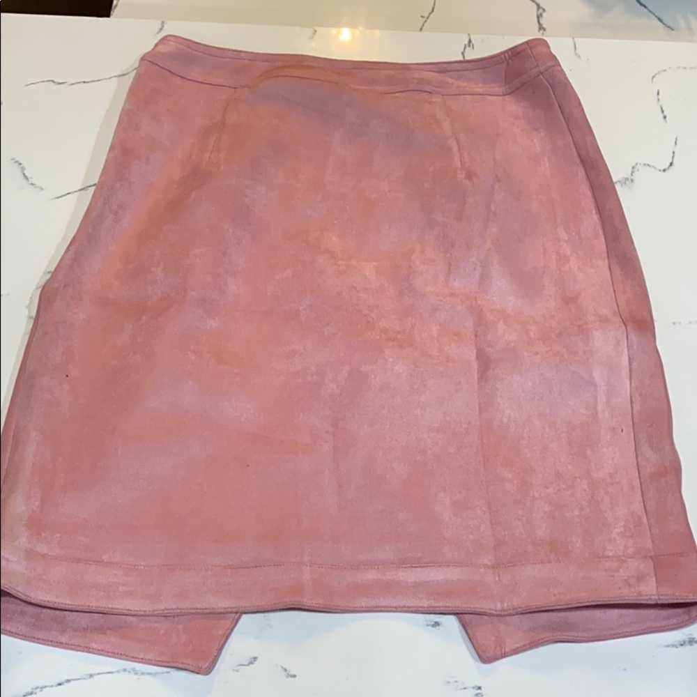 NWT Seek the label pink skirt. Suede like - Picture 6 of 6
